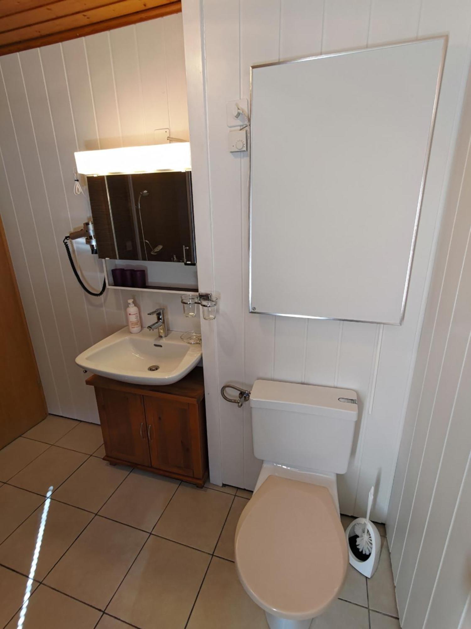Maison D'Hotes De La Gare Montbovon Zimmer foto