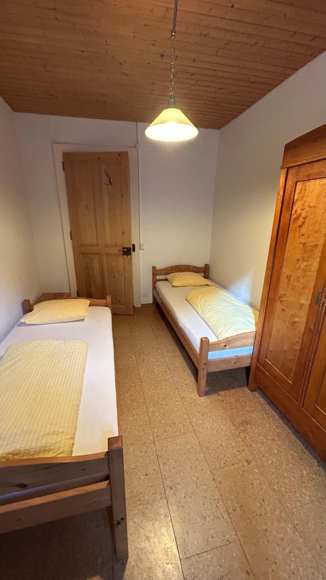 Maison D'Hotes De La Gare Montbovon Zimmer foto